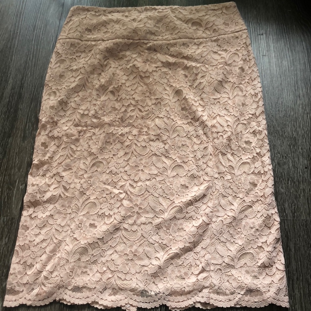 Pink lace Pencil Skirt